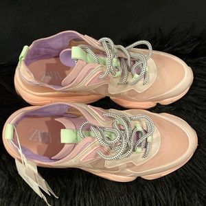 BRAND NEW Girls Sneakers!! NWT